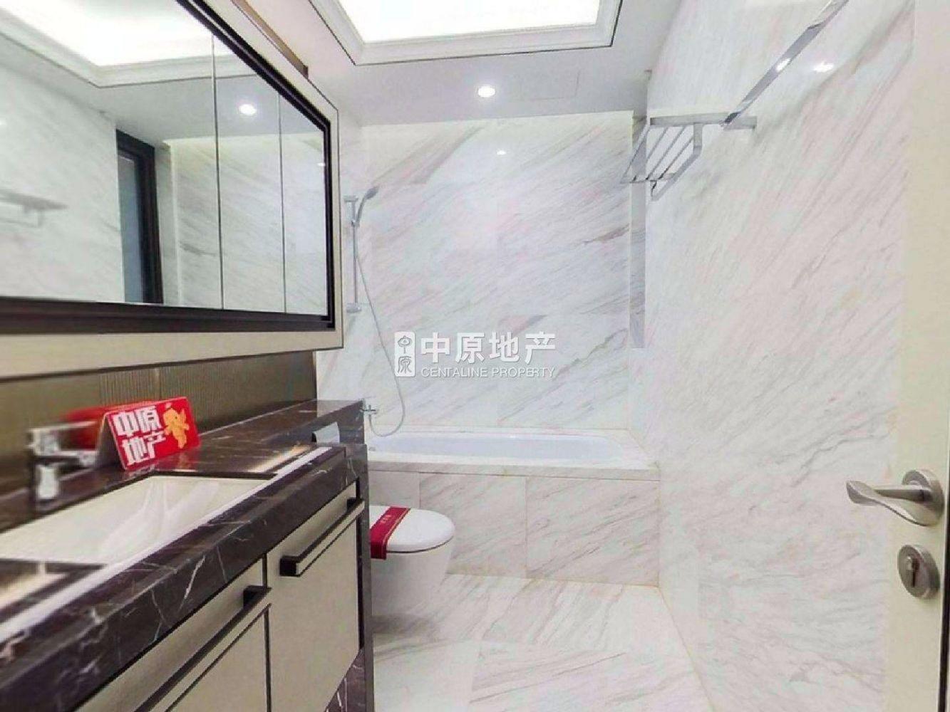 上海大宁金茂府(二期)二手房房源图片