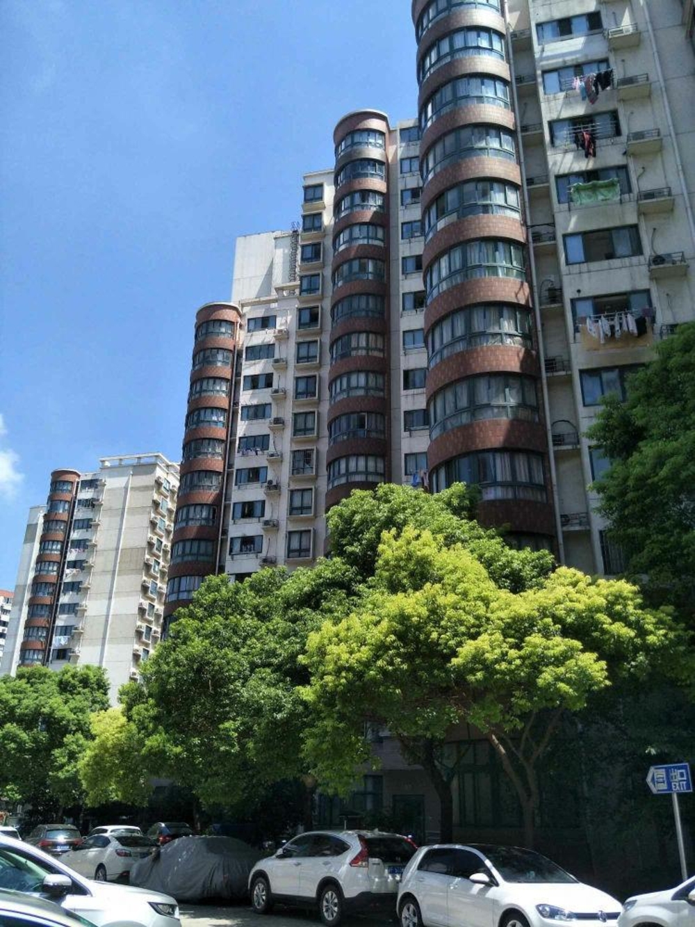 上海徐汇公寓二手房房源图片