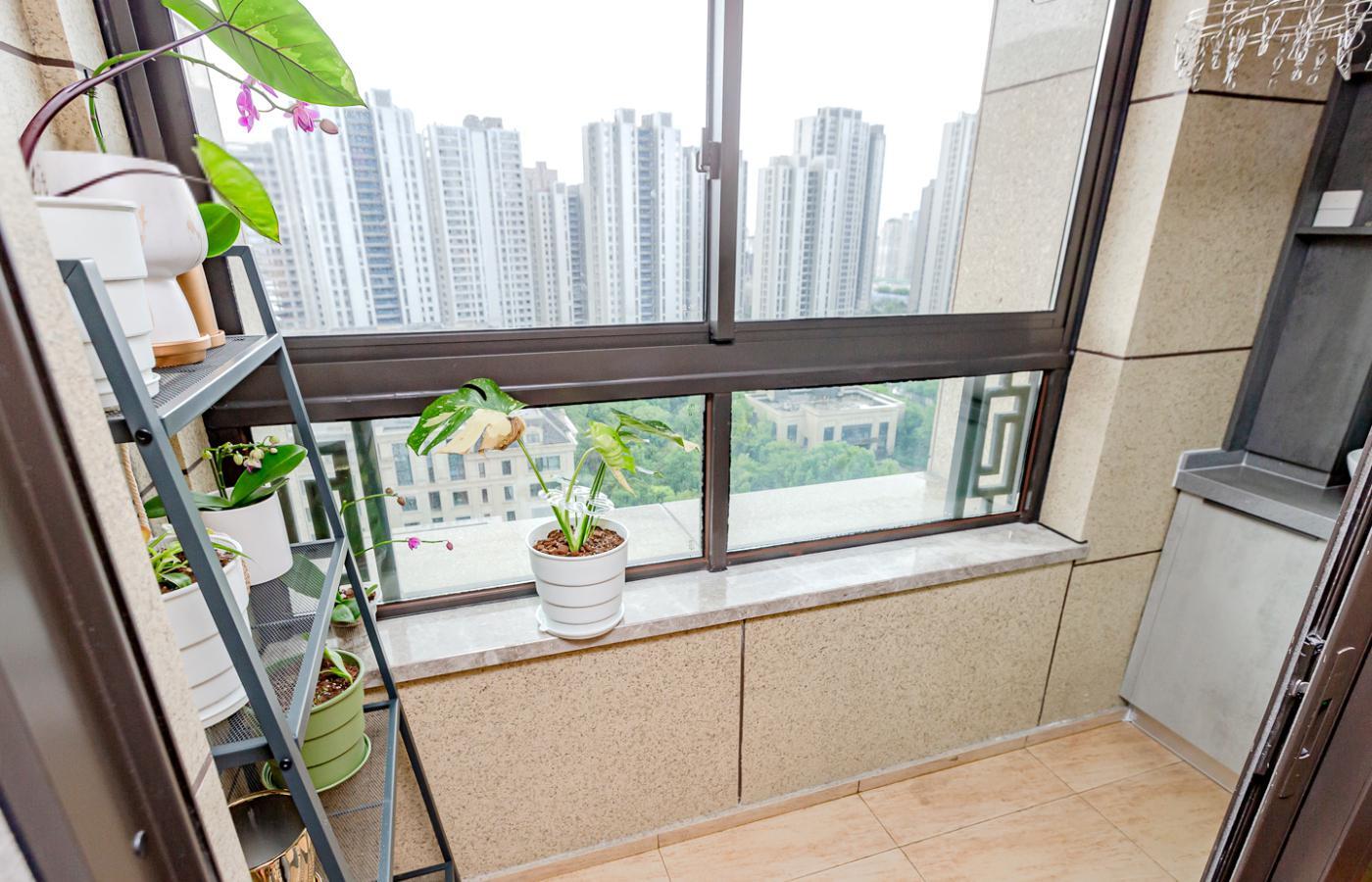 上海大宁金茂府一期二手房房源图片