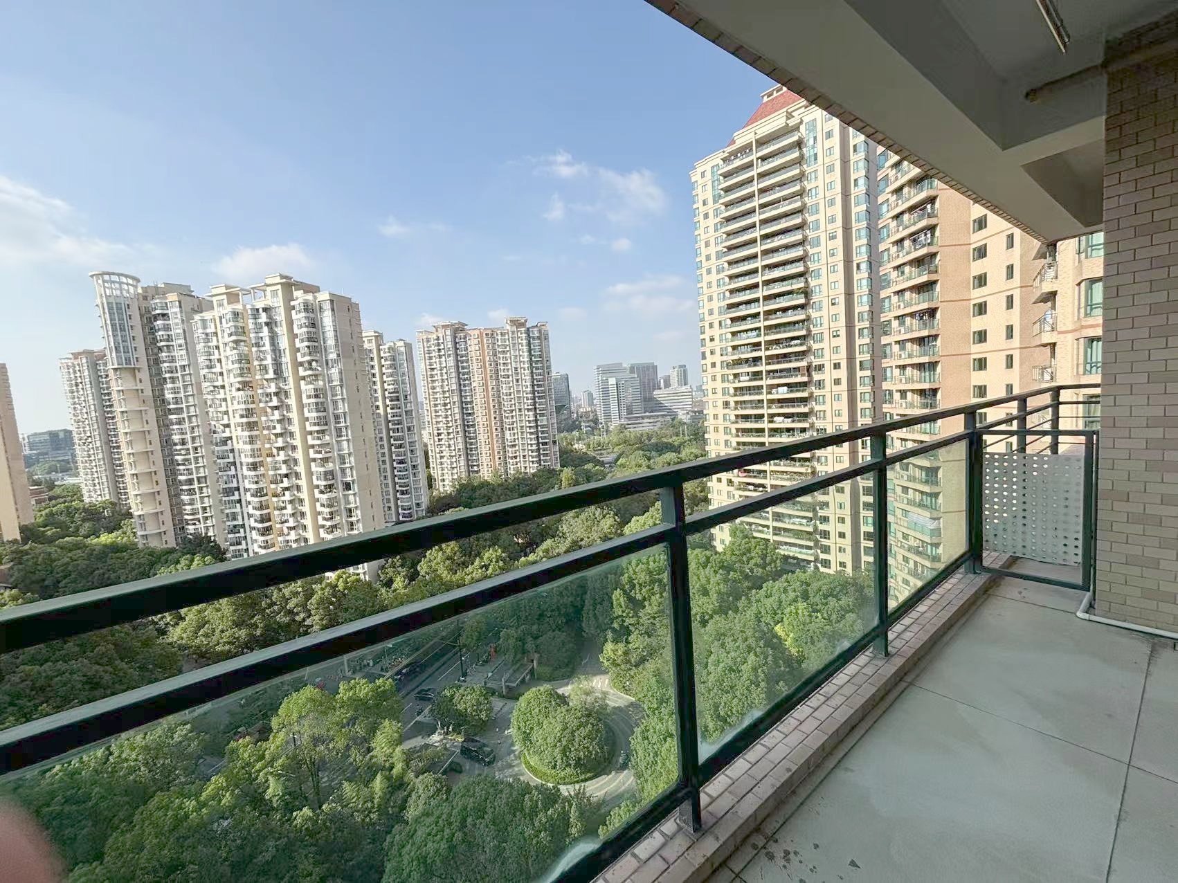 上海仁恒河滨花园二手房房源图片