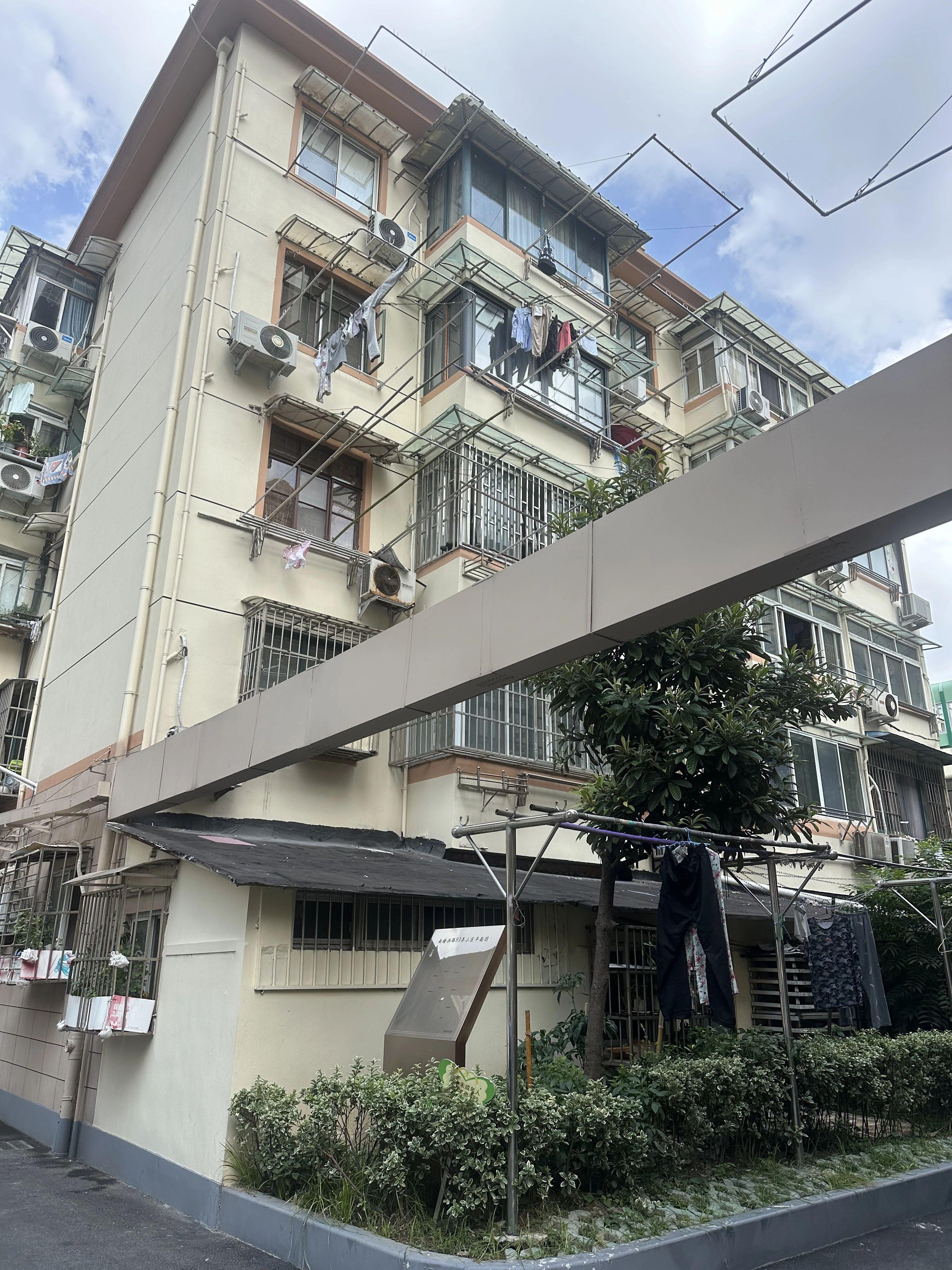 上海南塘浜路93弄小区二手房房源图片
