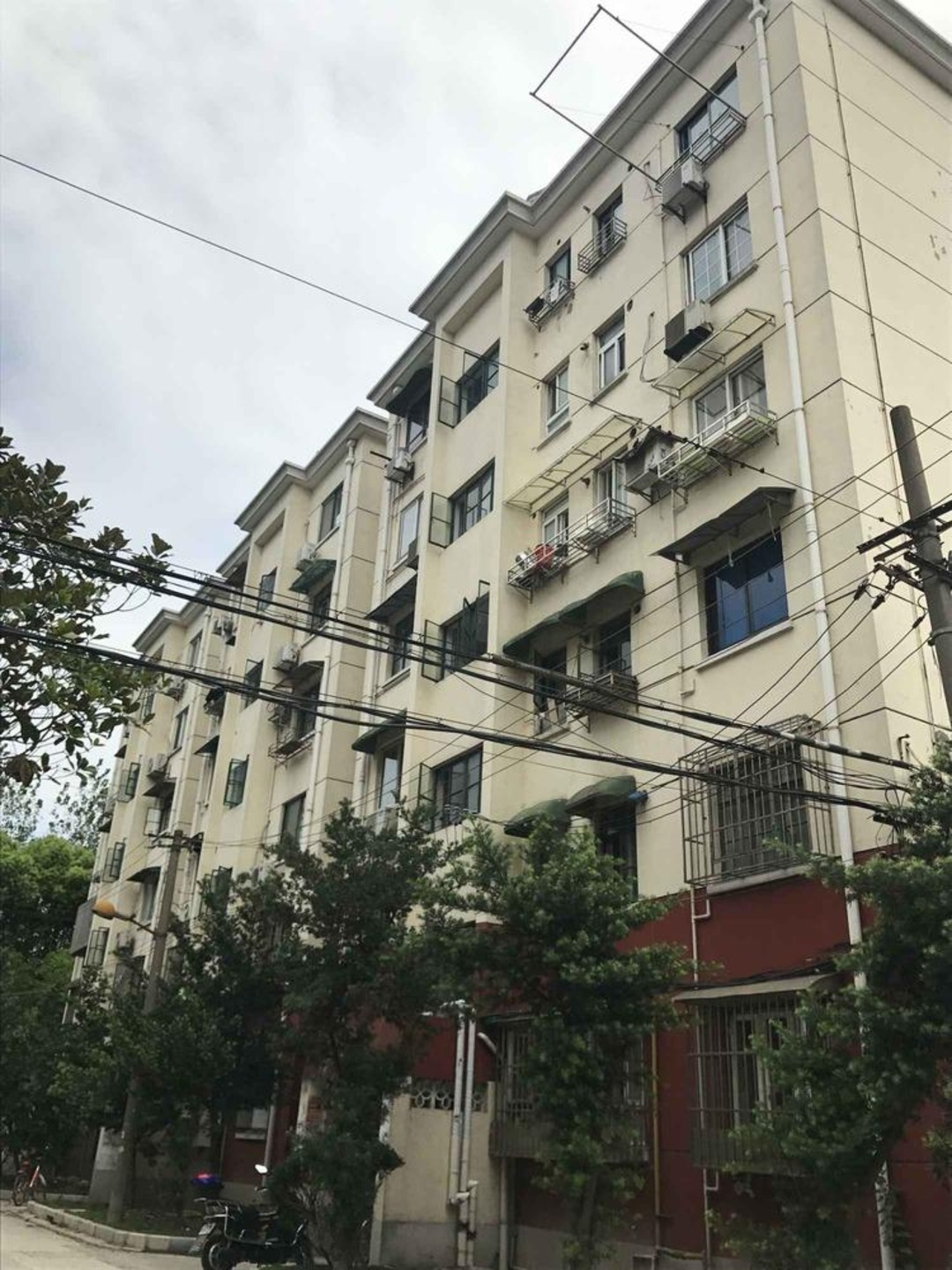 上海航华四村一二街坊二手房房源图片