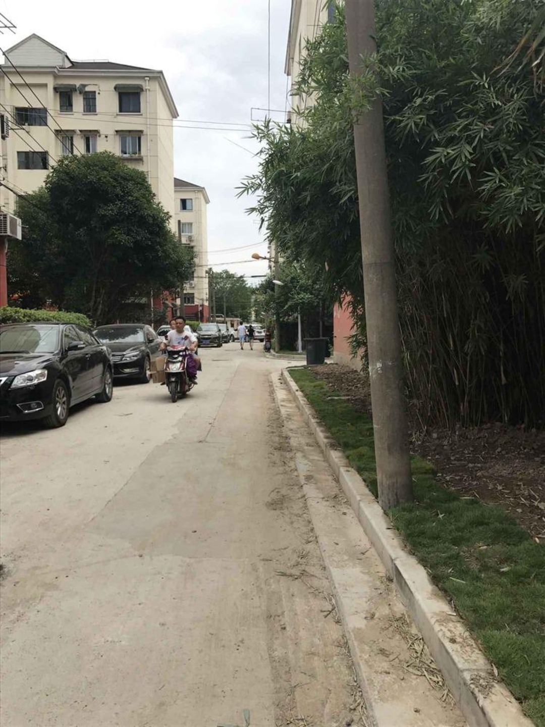 上海航华四村一二街坊二手房房源图片