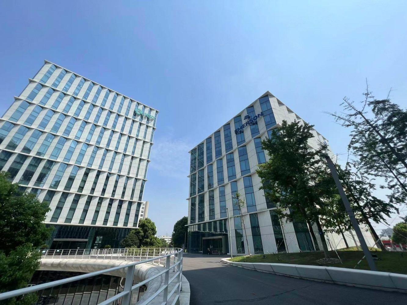 上海漕河泾现代服务业园区二手房房源图片
