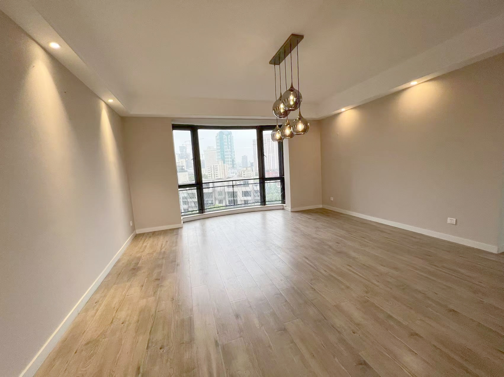 上海汇贤居二手房房源图片