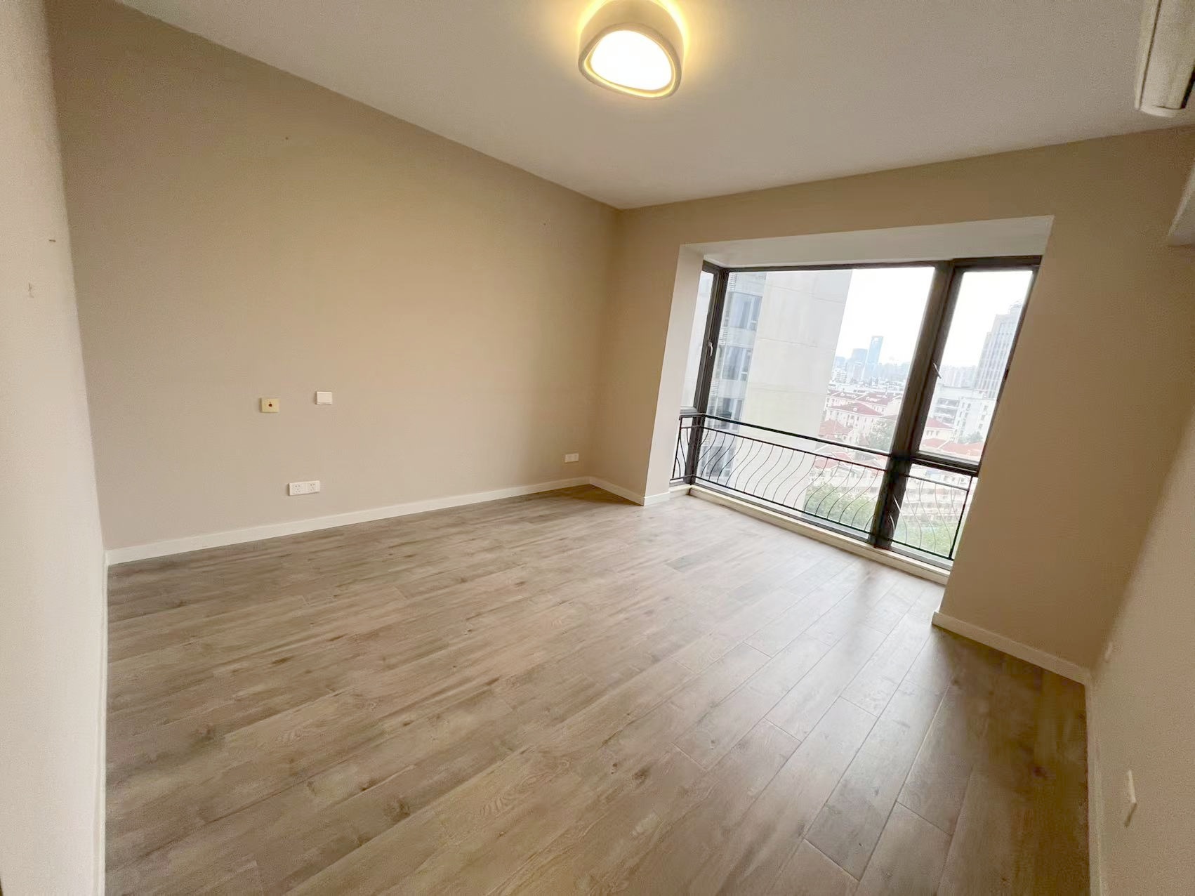 上海汇贤居二手房房源图片