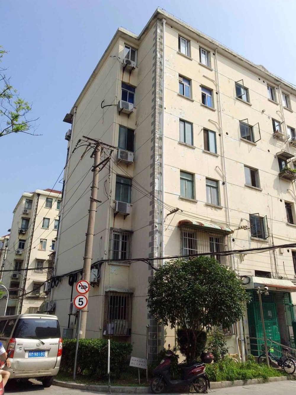 上海金杨新村十街坊二手房房源图片