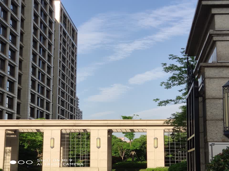 上海九龙仓滨江壹十八二手房房源图片