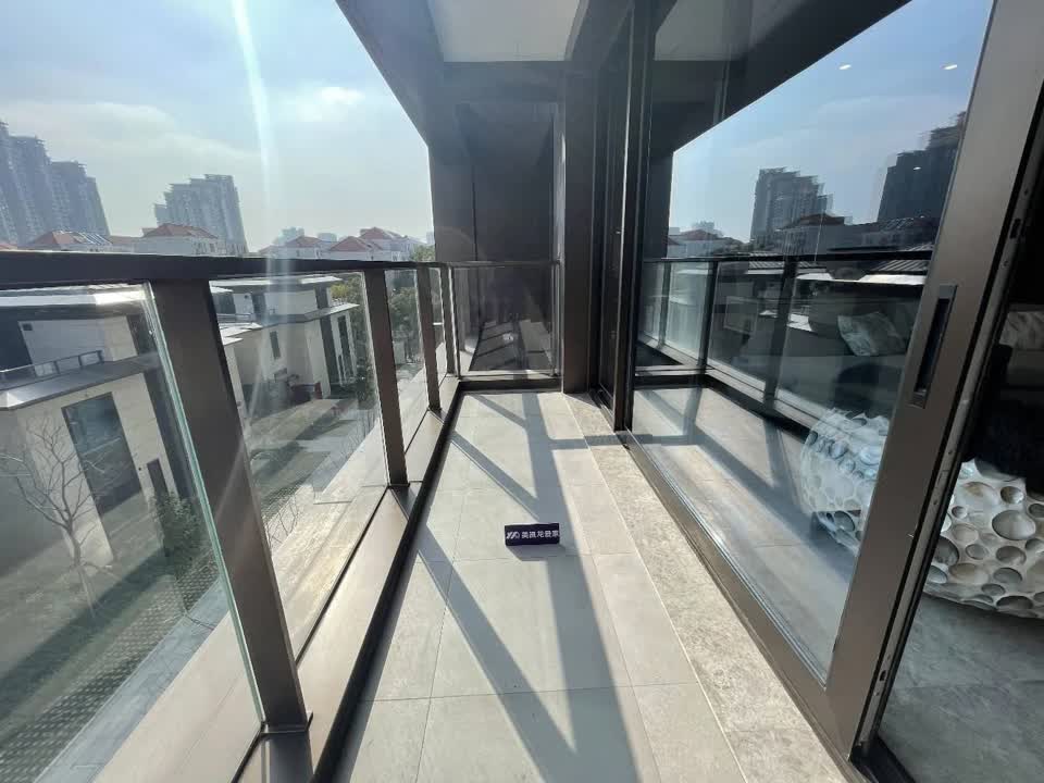 上海碧云尊邸二手房房源图片