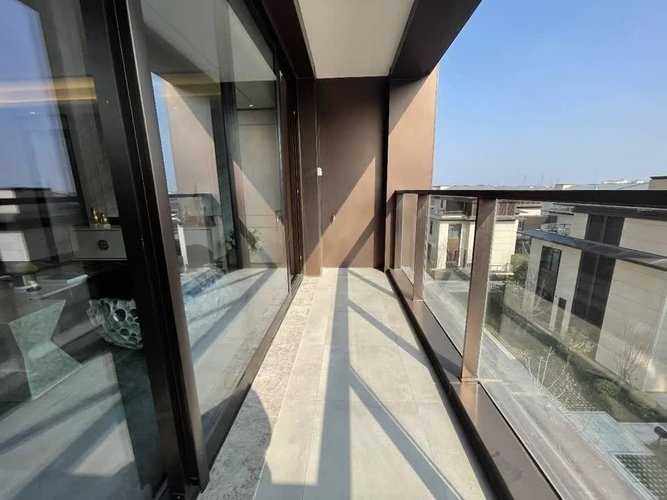 上海碧云尊邸二手房房源图片