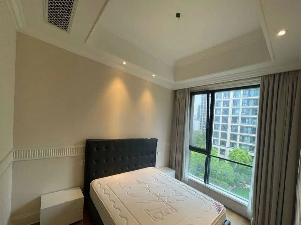 上海九龙仓滨江壹十八二手房房源图片
