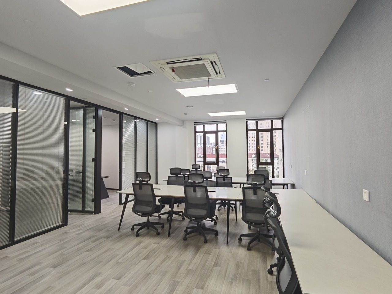 上海沪港国际大厦二手房房源图片