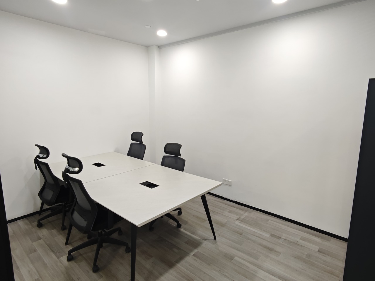 上海沪港国际大厦二手房房源图片