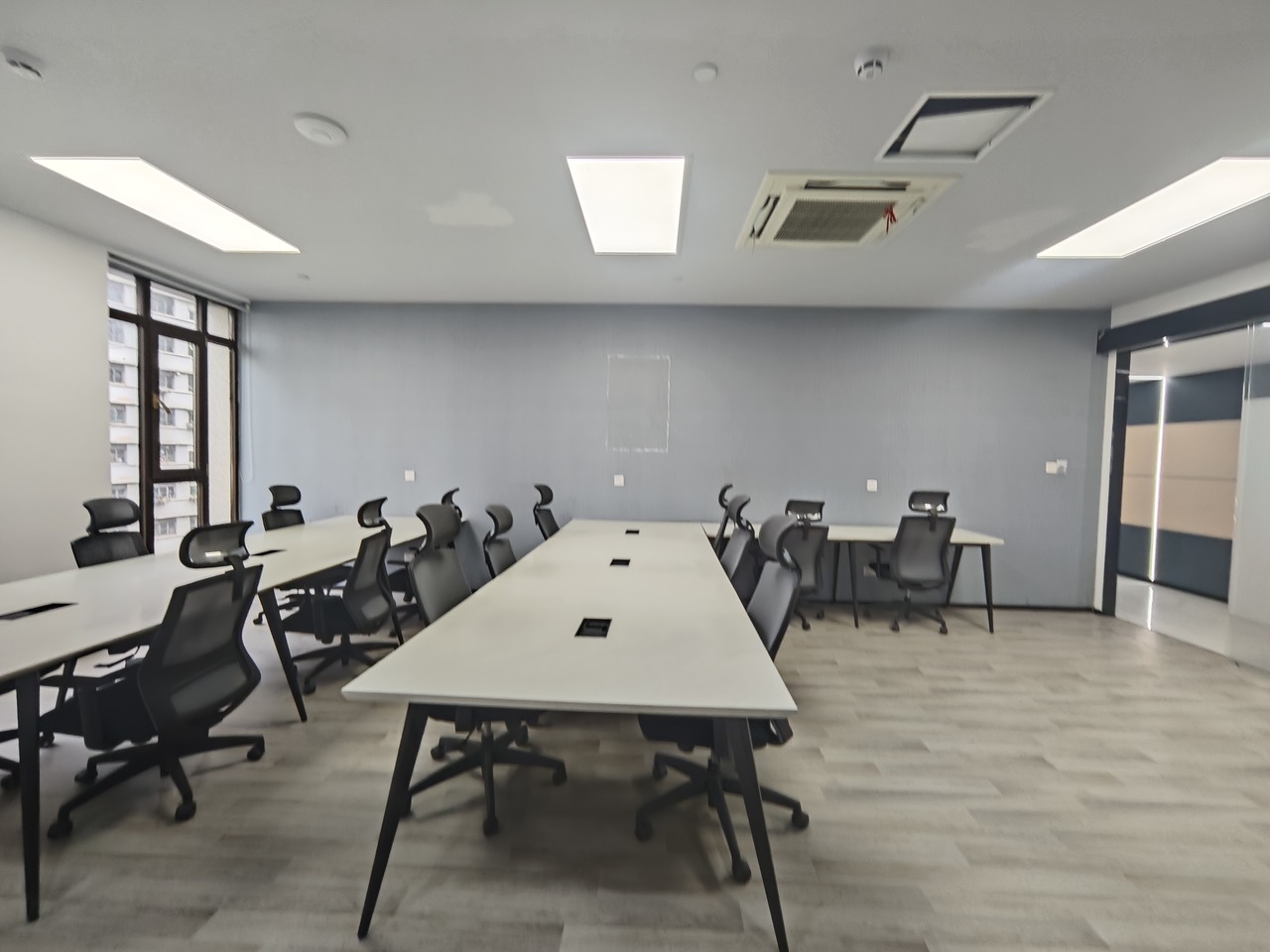 上海沪港国际大厦二手房房源图片