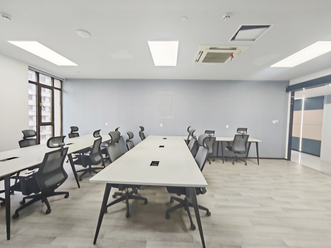 上海沪港国际大厦二手房房源图片