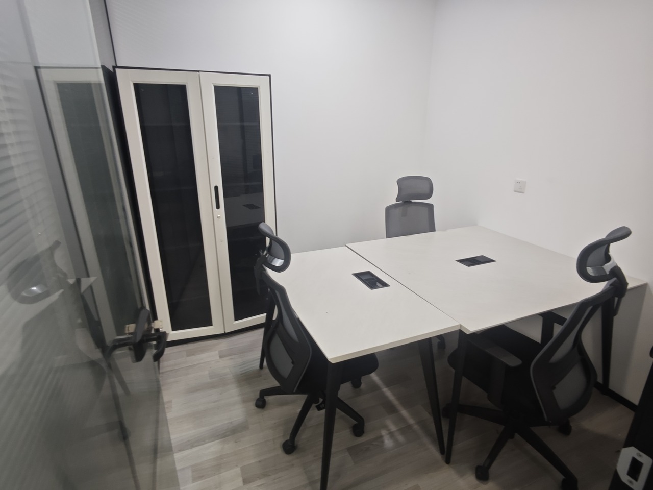 上海沪港国际大厦二手房房源图片