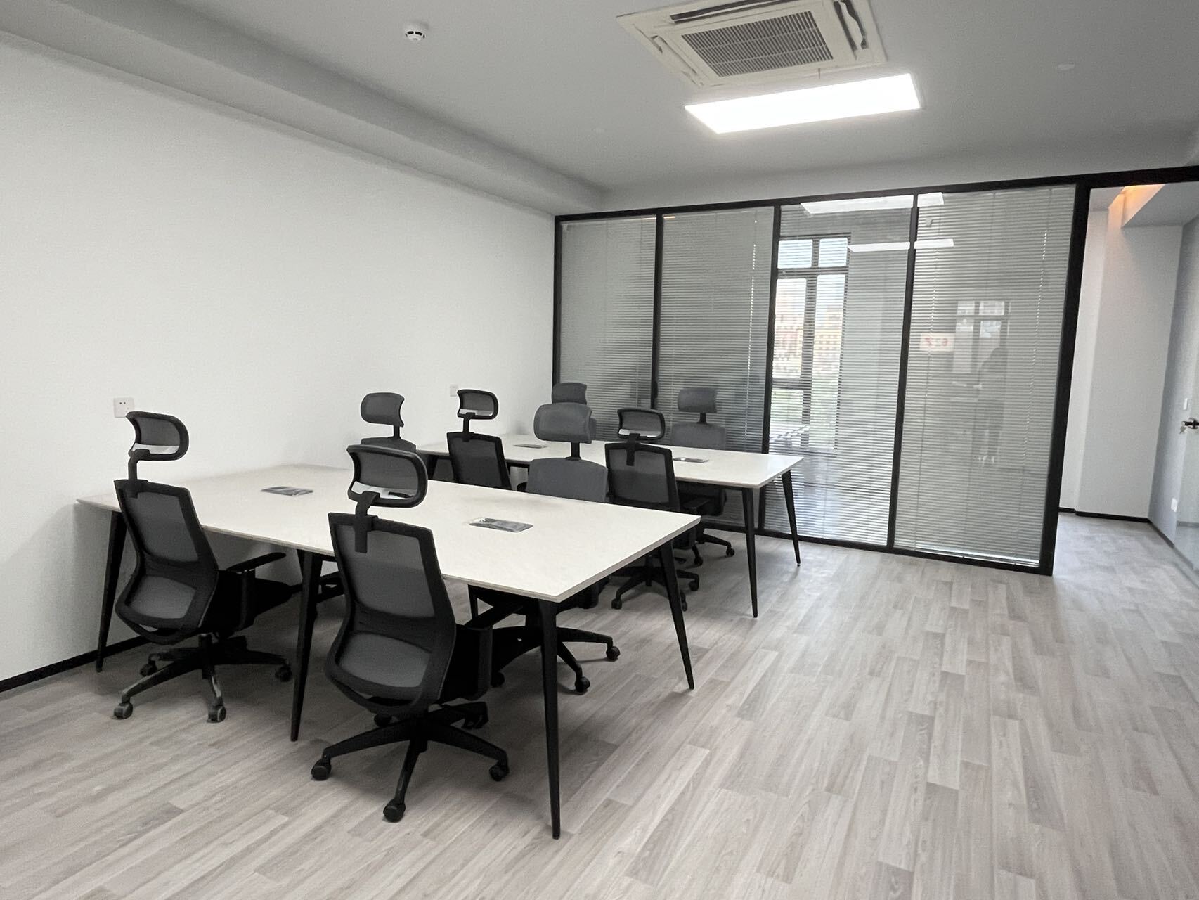 上海沪港国际大厦二手房房源图片