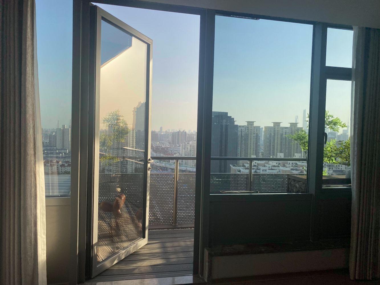 上海东方蓝海国际广场二手房房源图片