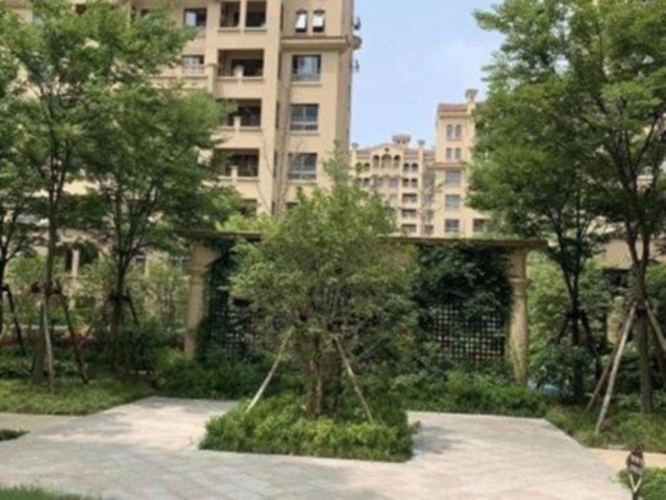 上海金沙湾绿地和苑(二期)二手房房源图片