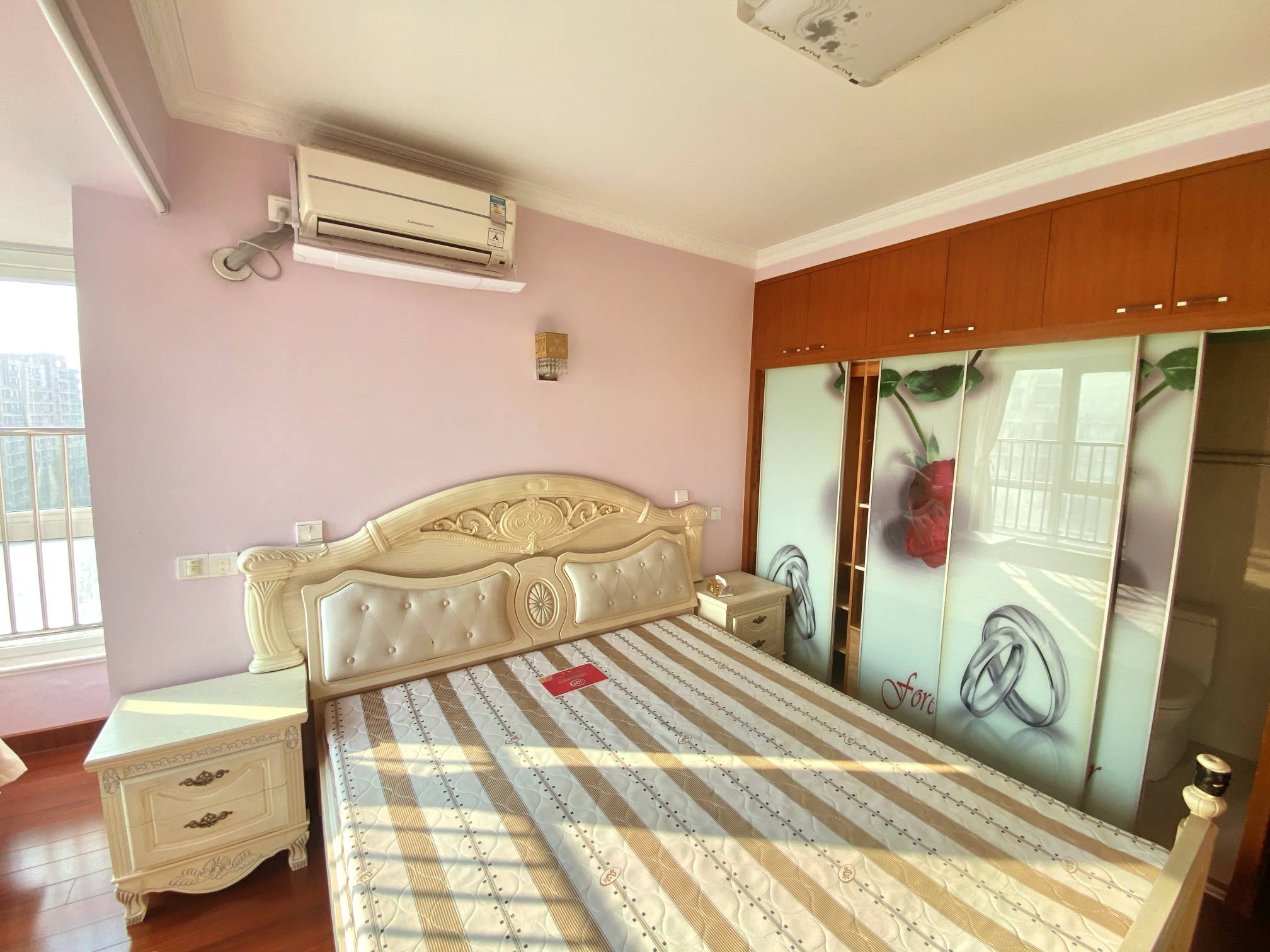 上海保利海上五月花(公寓住宅)二手房房源图片