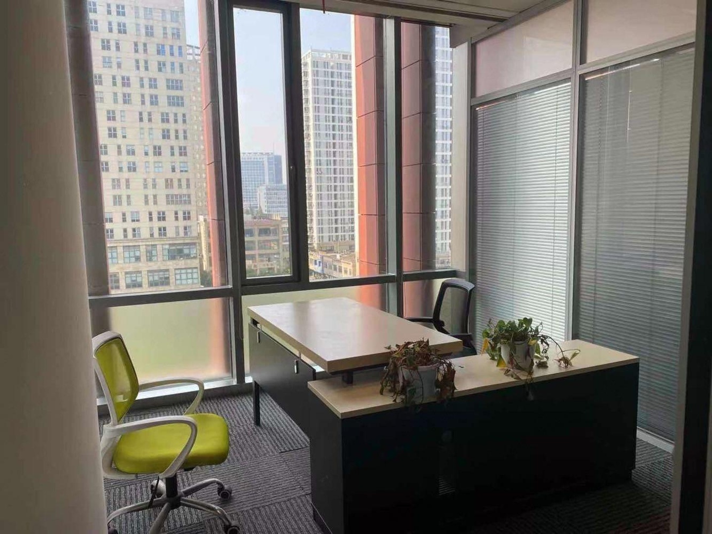 上海东方蓝海国际广场二手房房源图片