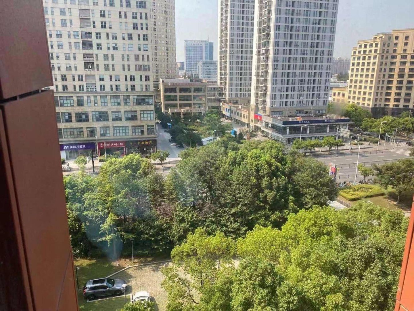 上海东方蓝海国际广场二手房房源图片