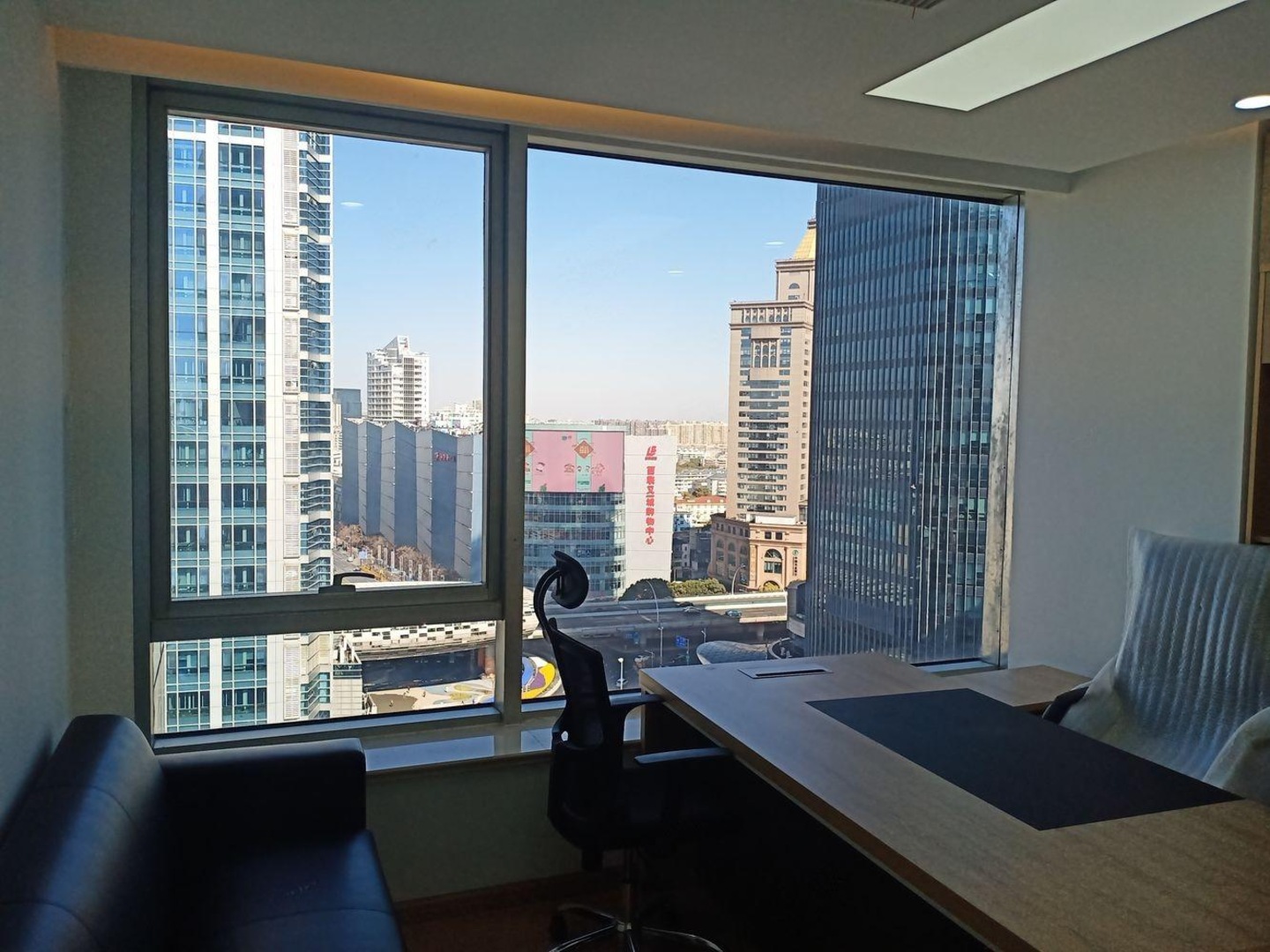 上海蓝天大厦二手房房源图片