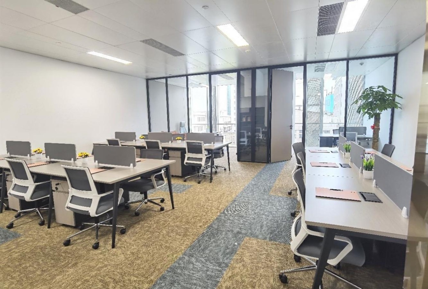 上海中企滨江智慧广场二手房房源图片