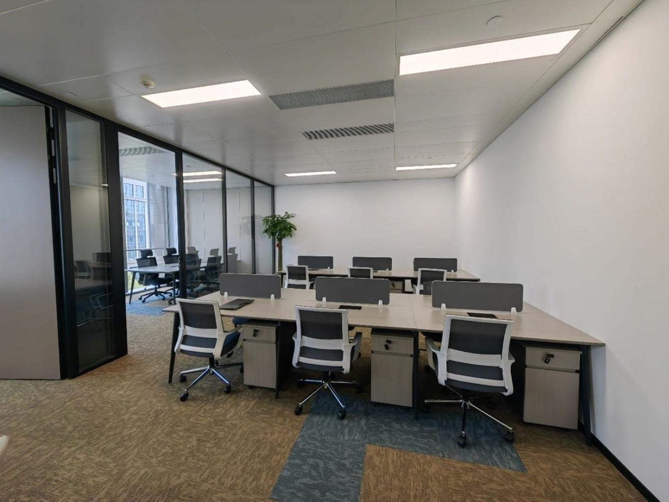 上海中企滨江智慧广场二手房房源图片