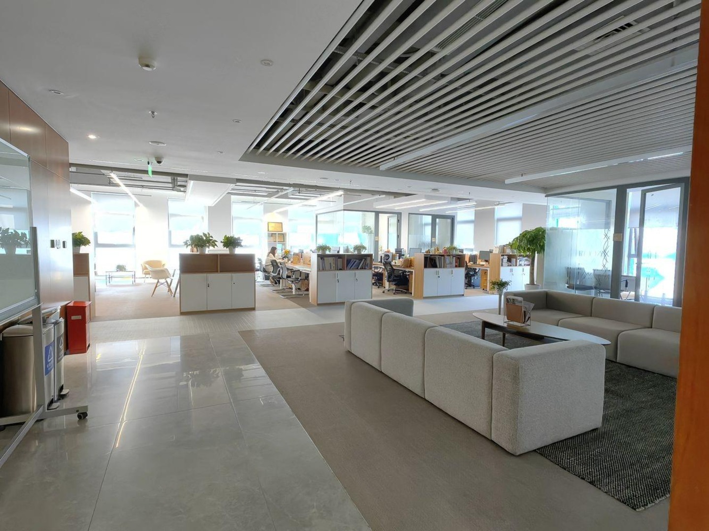 上海三联大厦二手房房源图片