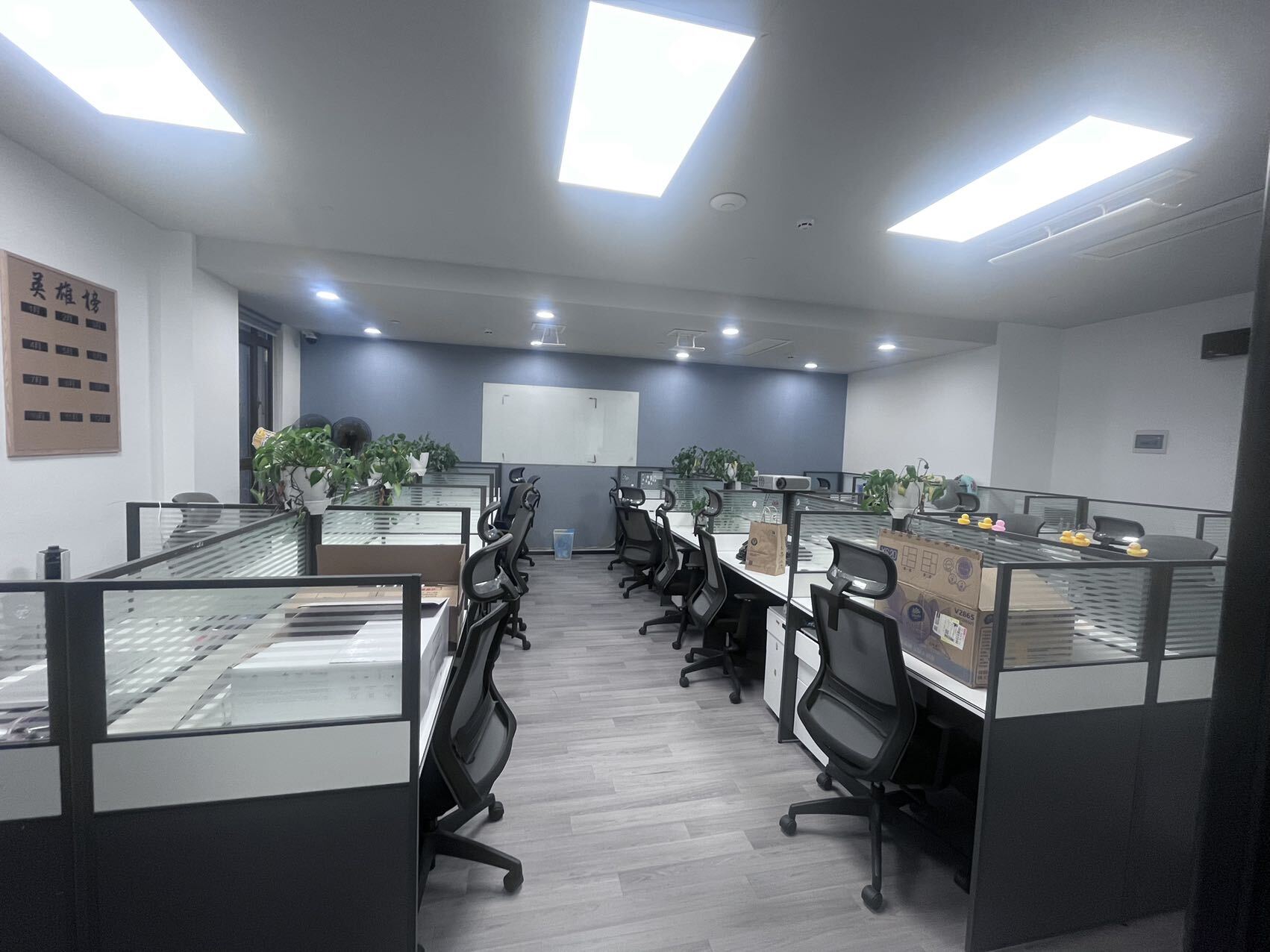 上海沪港国际大厦二手房房源图片