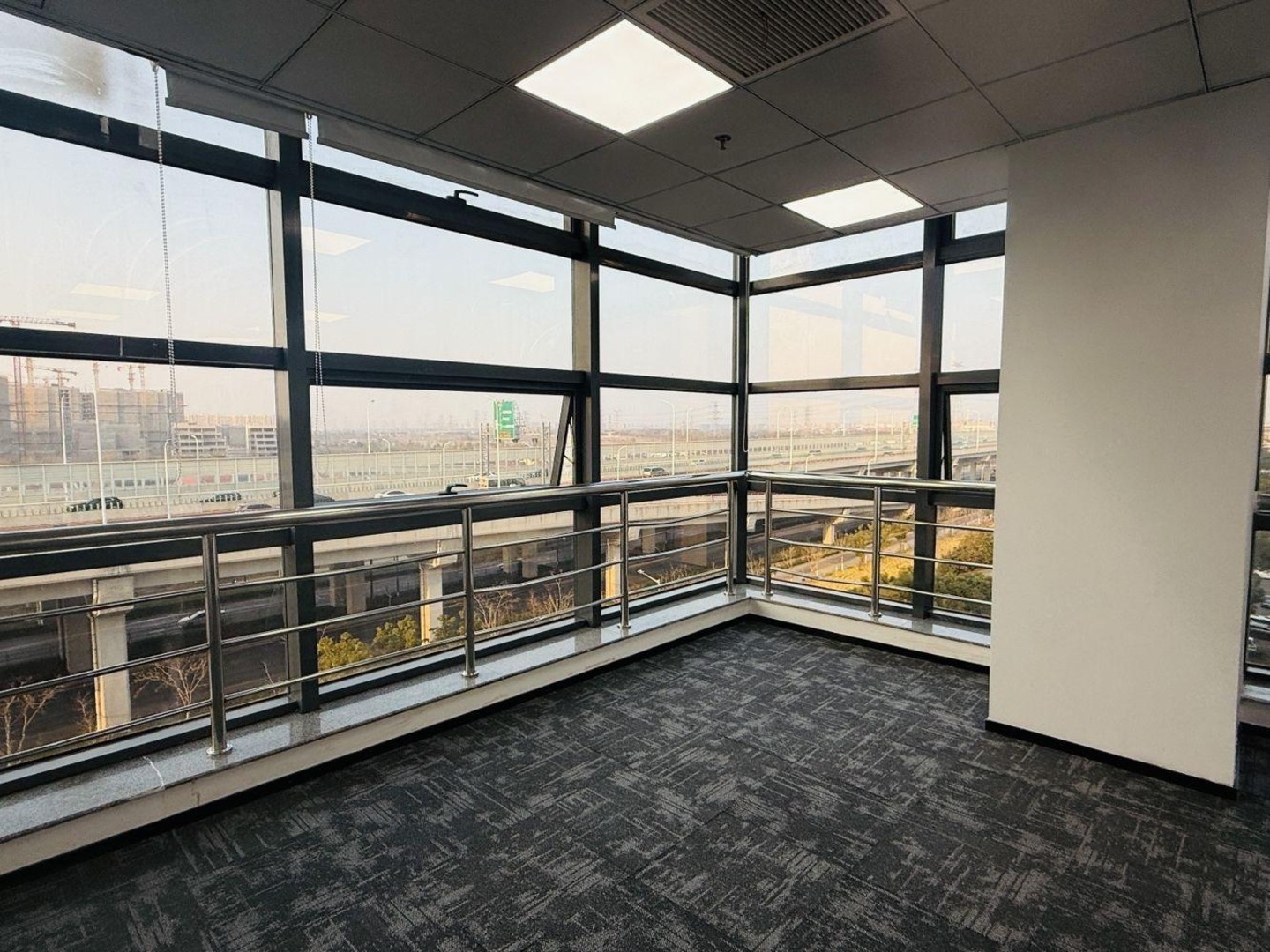 上海张江集电港二手房房源图片