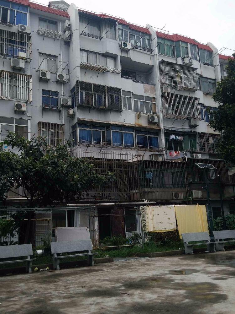 上海临河小区二手房房源图片