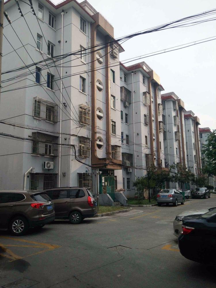 上海临河小区二手房房源图片