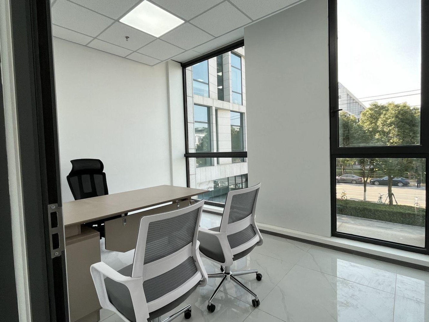 上海御河企业公馆二手房房源图片