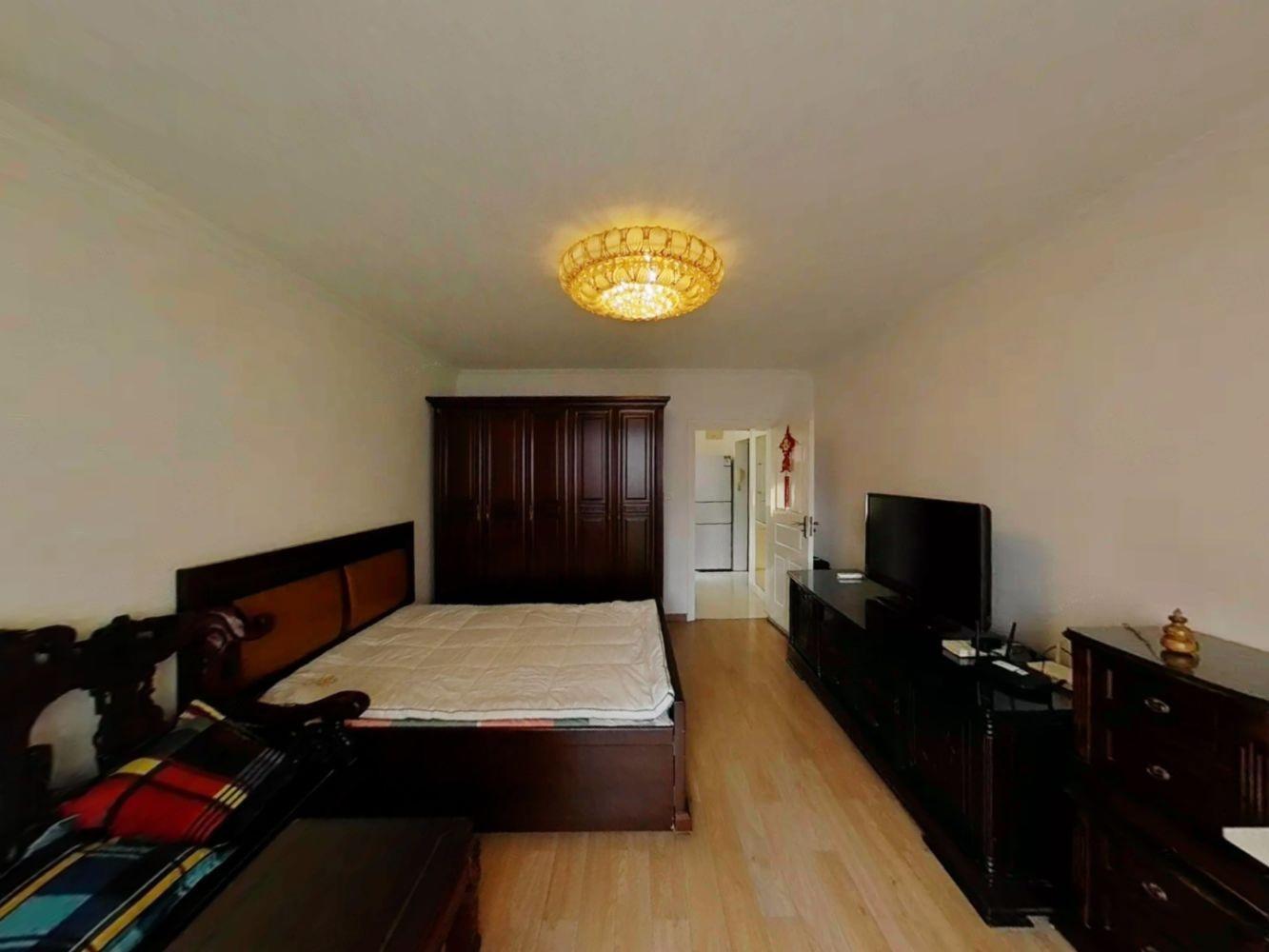 上海绿川新苑二手房房源图片