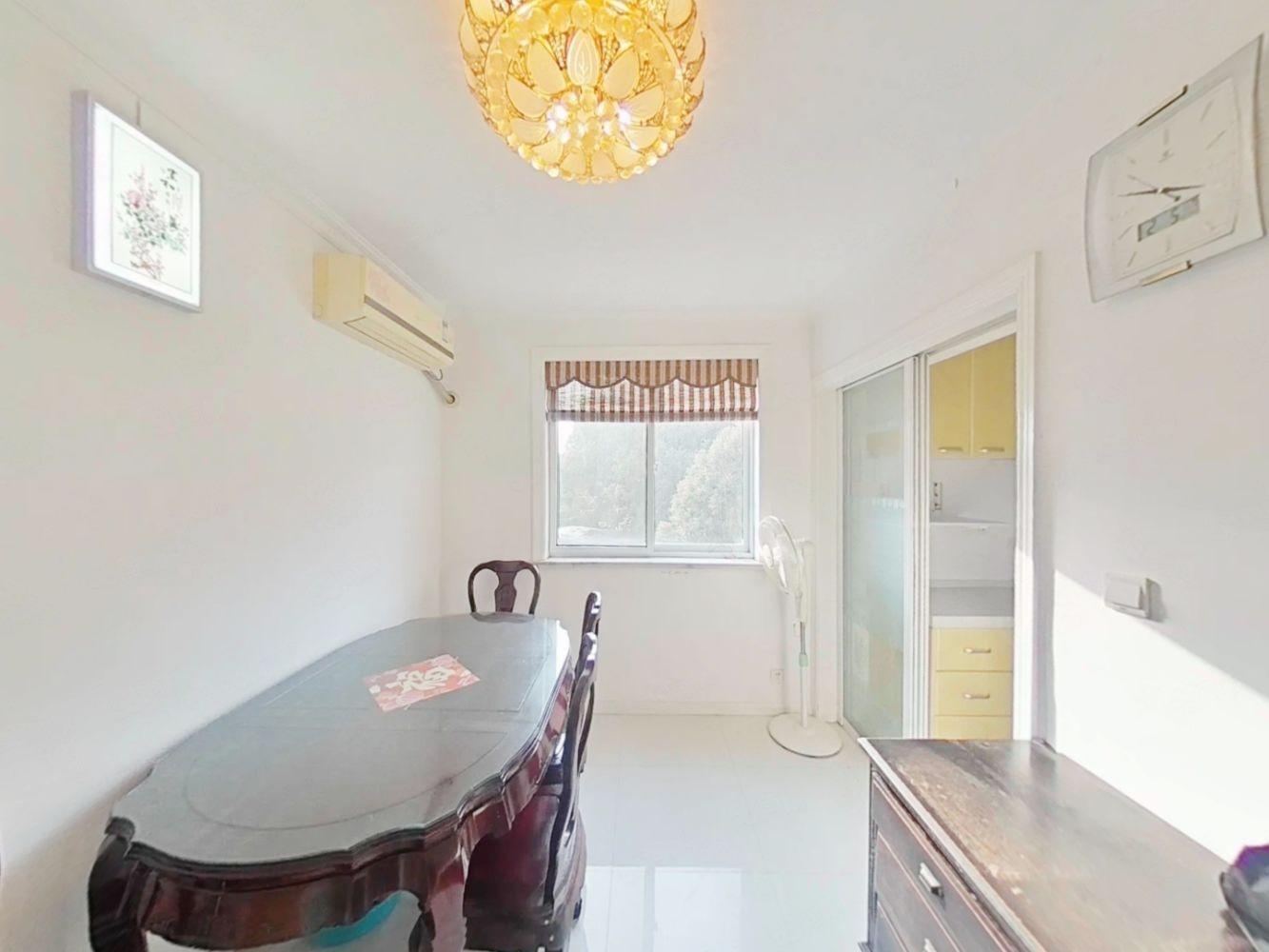 上海绿川新苑二手房房源图片