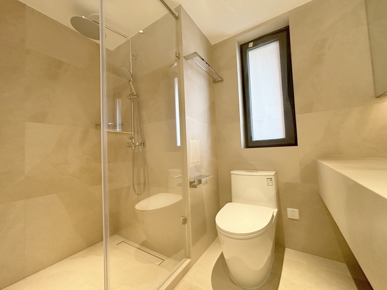 上海东方剑桥御庭苑二手房房源图片