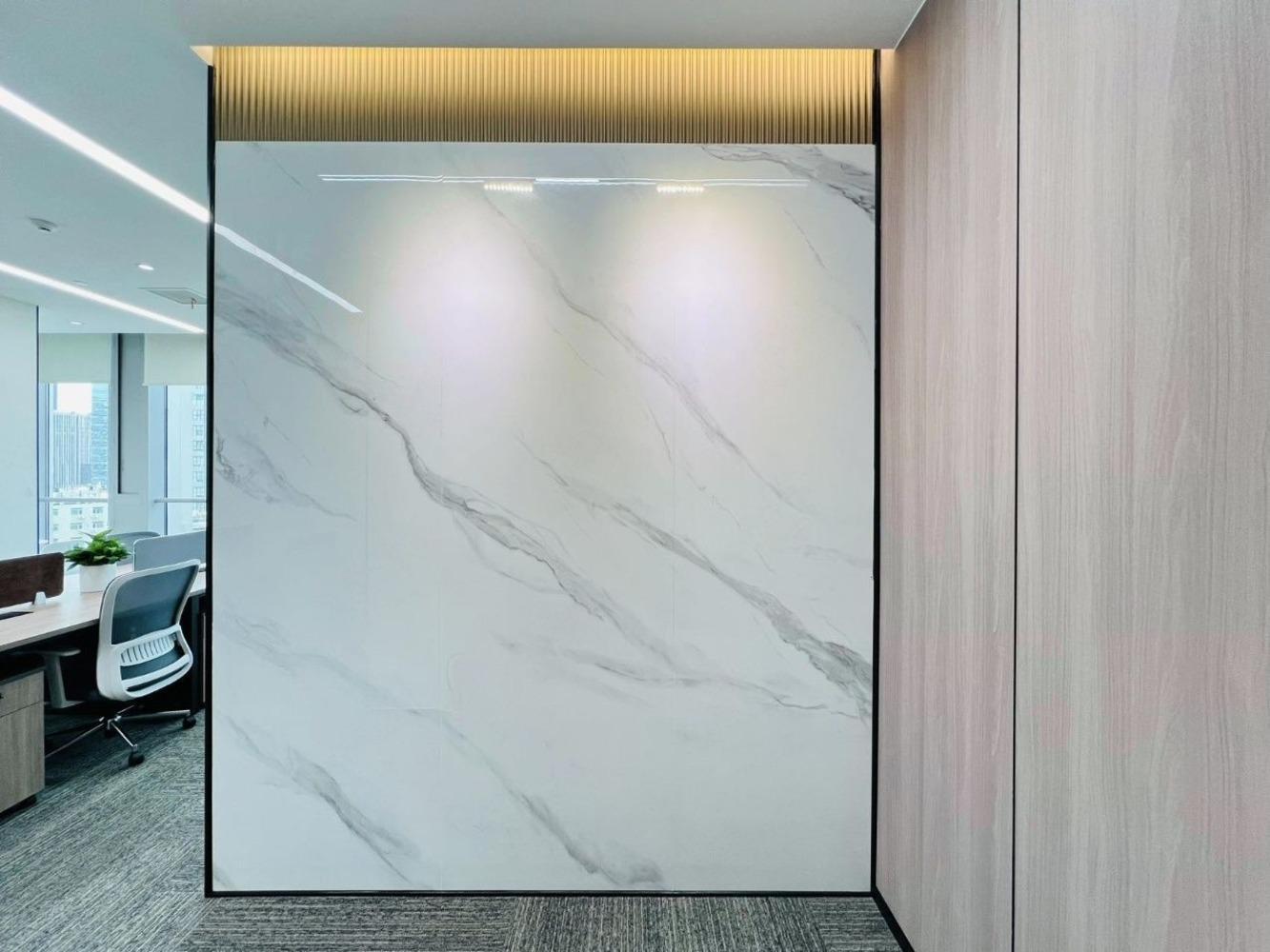 上海前海人寿金融大厦二手房房源图片