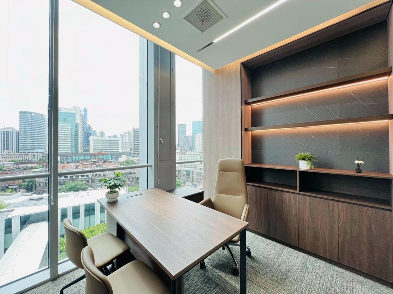 上海前海人寿金融大厦二手房房源图片