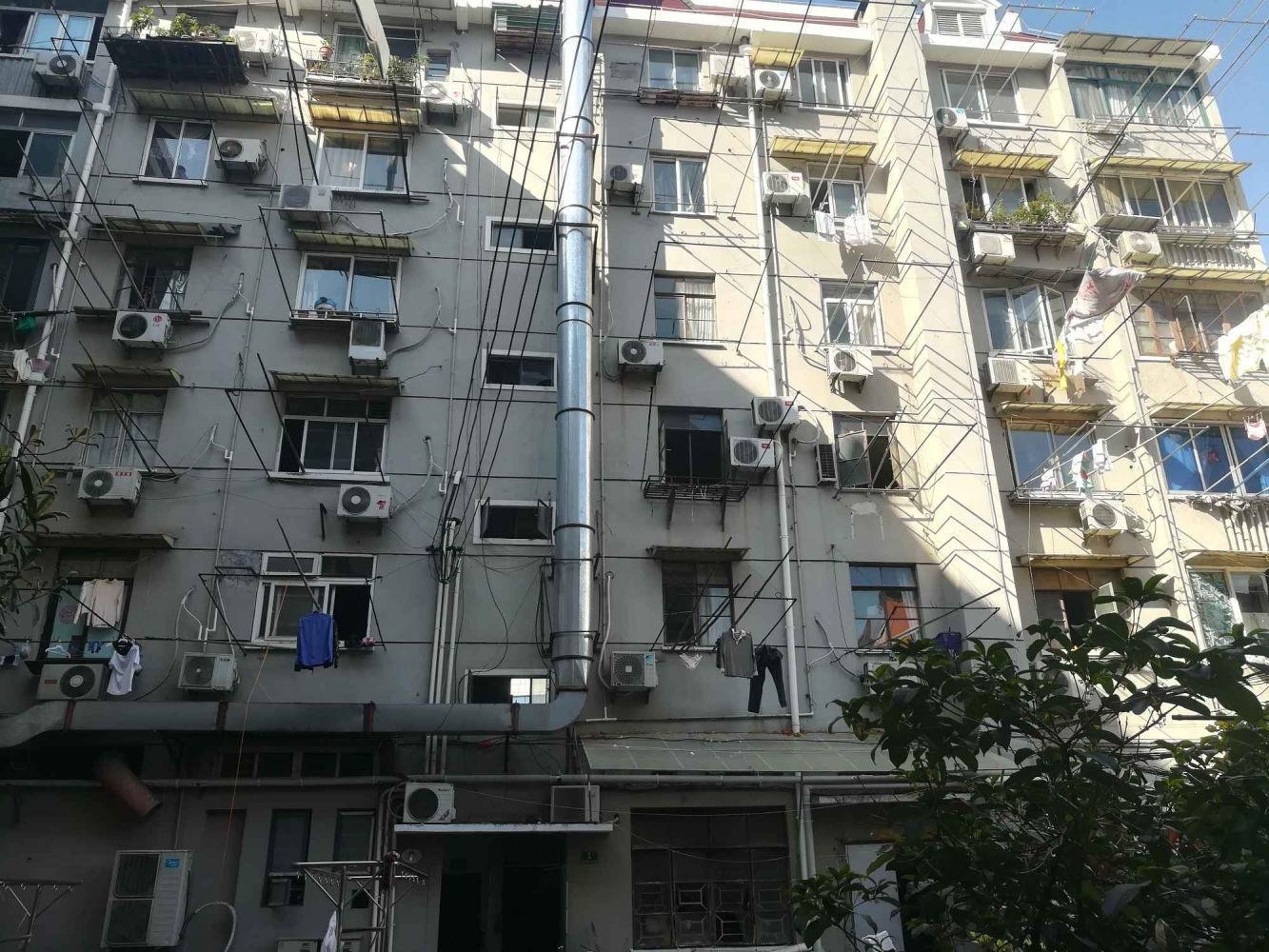 上海斜土路556弄小区二手房房源图片