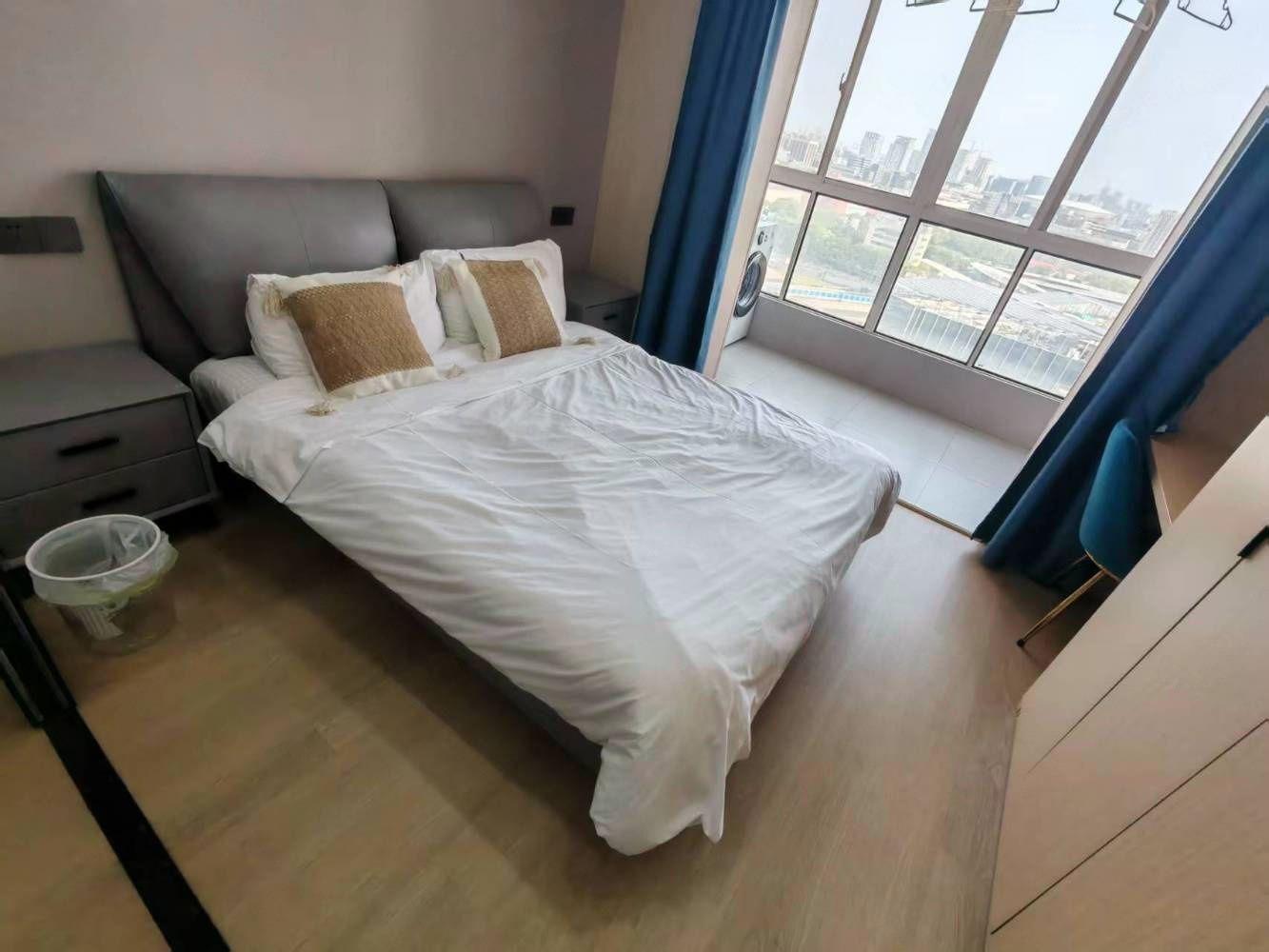 上海碧海现代苑二手房房源图片