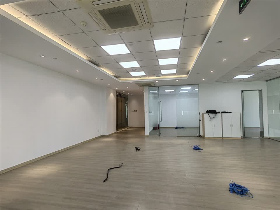 上海徐汇万科中心二手房房源图片