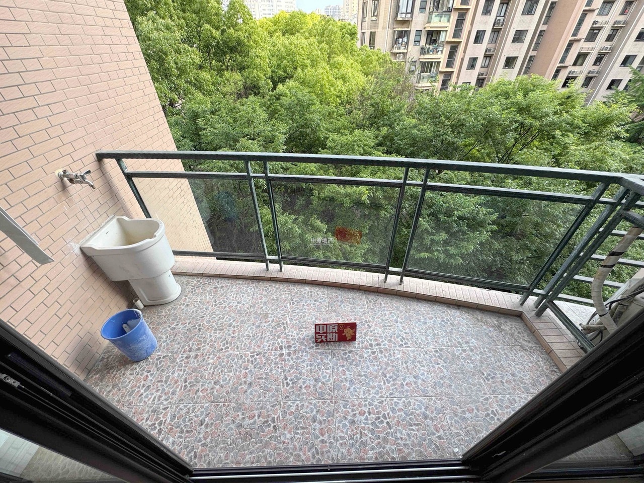 上海永业公寓二手房房源图片