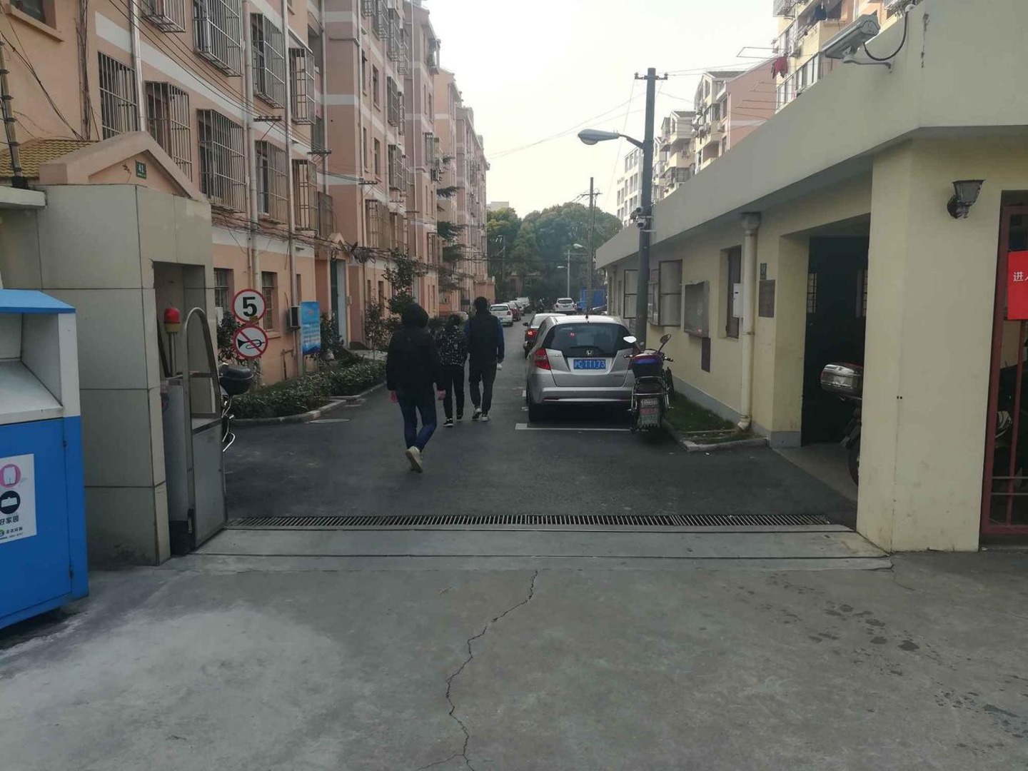 上海运通路728弄小区二手房房源图片