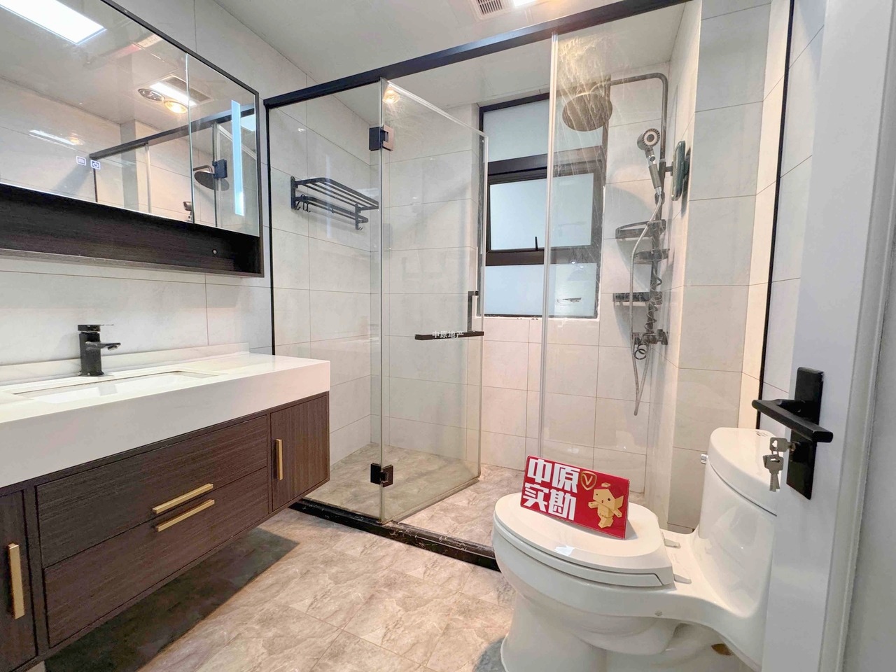 上海永业公寓二手房房源图片