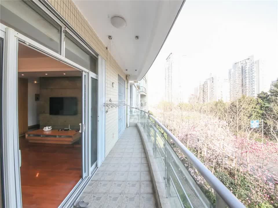 上海盛世年华二手房房源图片