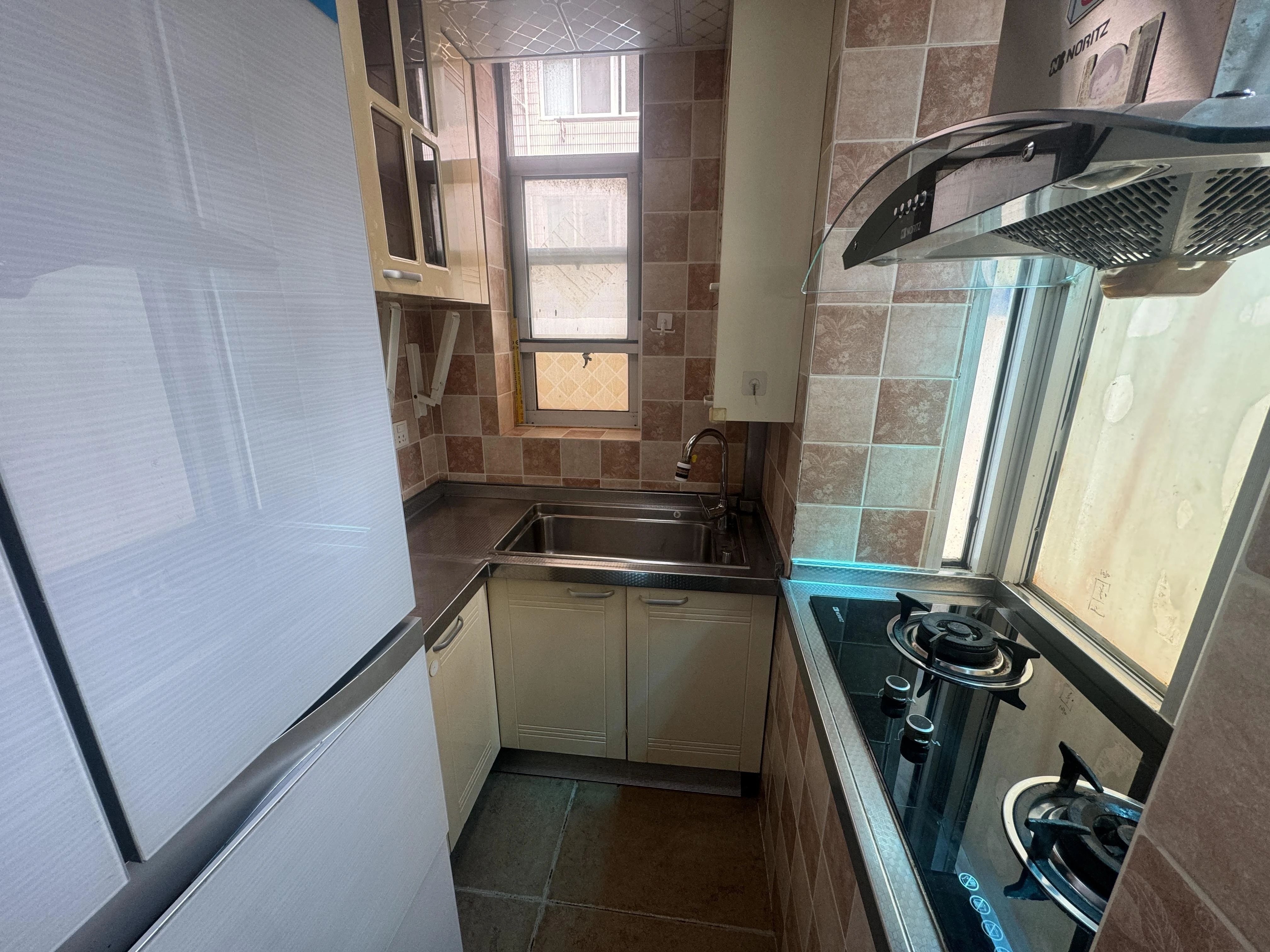 上海陶瓷大楼二手房房源图片