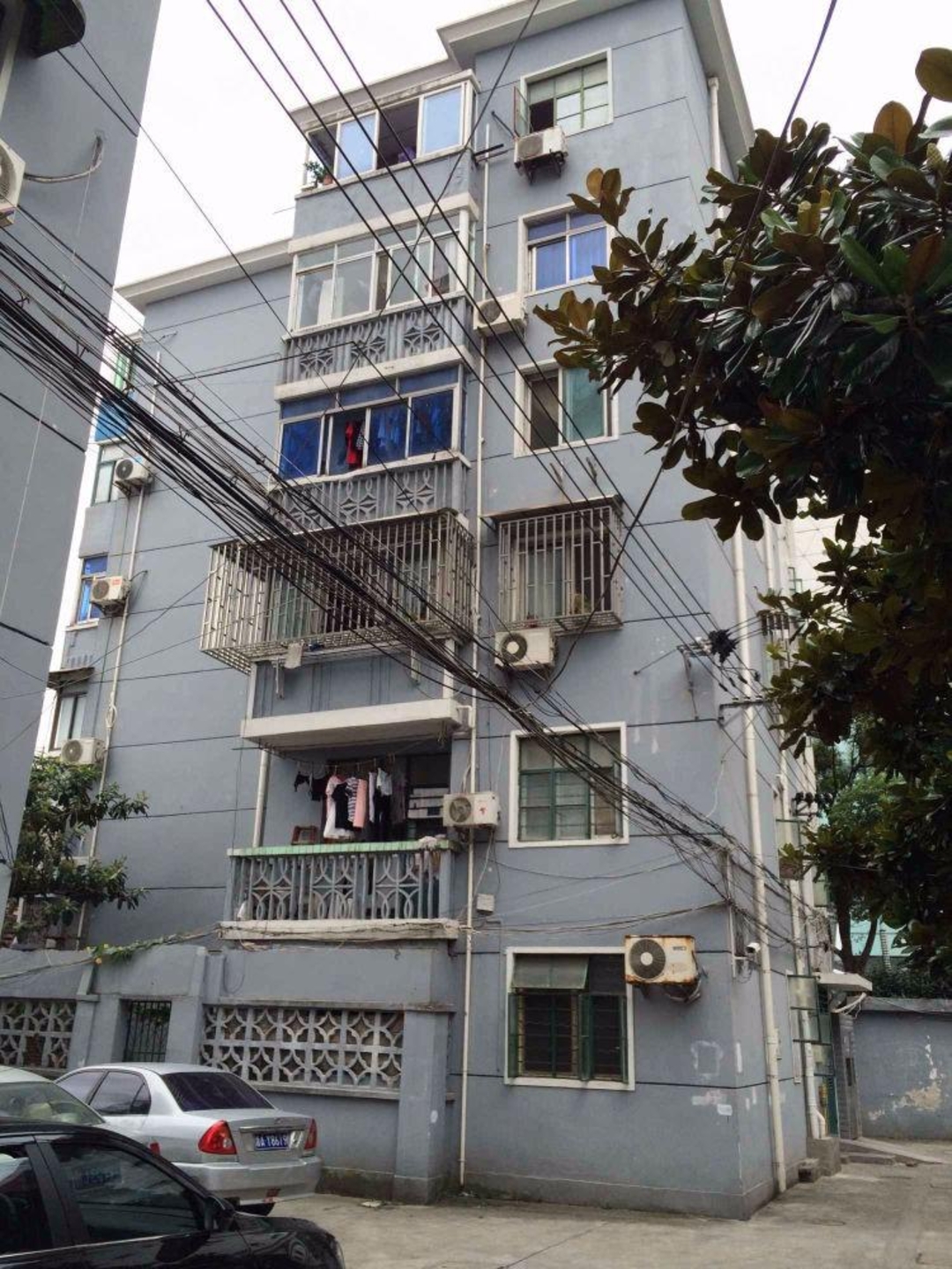 上海西市街175弄小区二手房房源图片