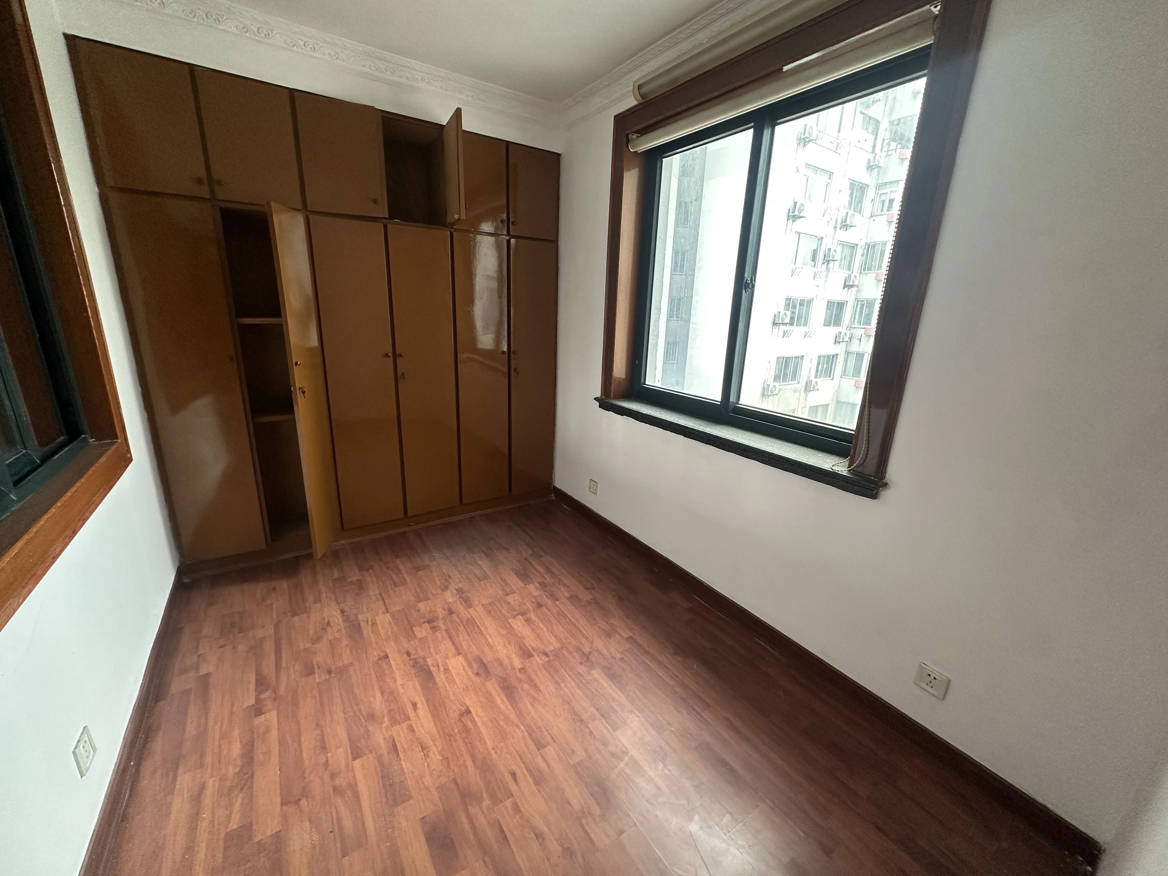 上海松柏公寓二手房房源图片